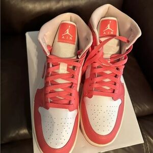 Strawberry and cream Jordan 1